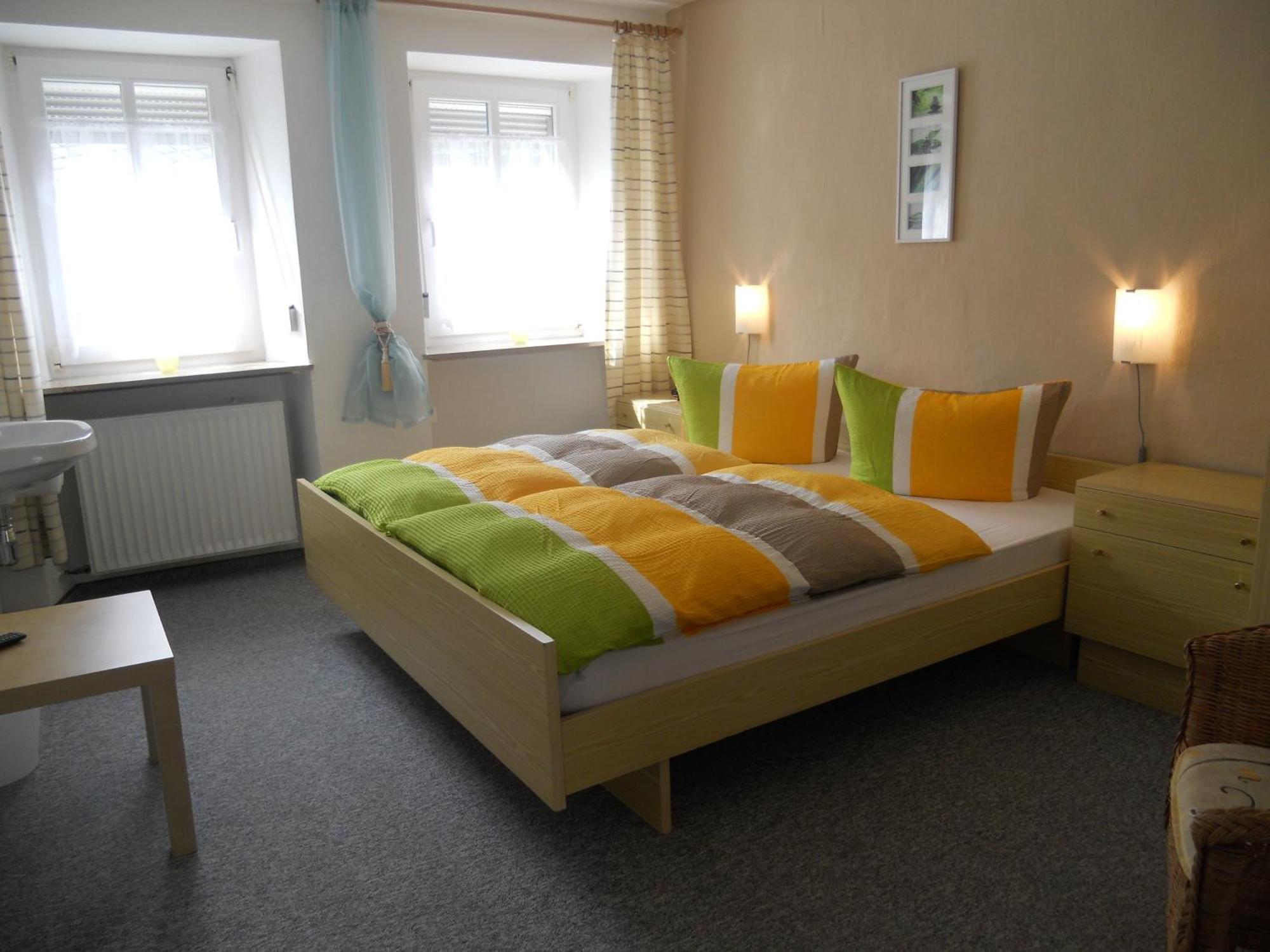 Pension am Lieserpfad Manderscheid Zimmer foto