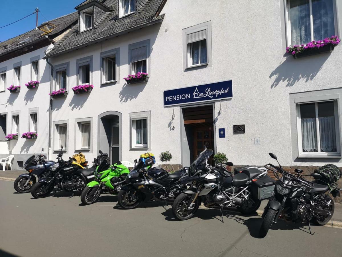 Pension am Lieserpfad Manderscheid Exterior foto